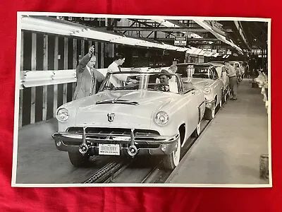 $10 • Buy Large Vintage Car Picture 12x18.  1952 Mercury Convertible Assy Line Photo, B/w