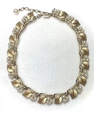 Vintage Crown Trifari Choker Necklace Gold Tone W/faux Pearls • $95