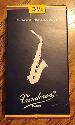 Vandoren Alto Sax Reeds 3.5 Partial Box Of 9 • $20