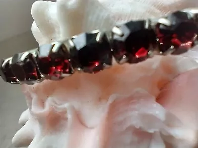 Vintage Expanding Prong Set Red Stone (Garnets?) Bracelet • $7