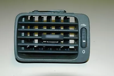 Volvo S80 Heater A/c Front Dash Air Ven Oem Gray Lh 130082001 • $13