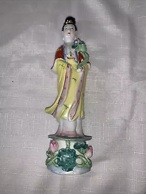 Quan Yin Sculpture In Chinese Porcelain Hand Painted 9 Inch. MISSING HAND • $20