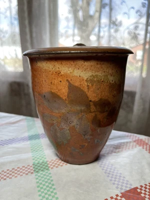 $9.99 • Buy Vintage GLAZED Ceramic Vase WALL POCKET Floral ARTIST Signed
