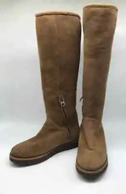 Pre-Owned UGG Brown Size 8 Shearling Boots • $56.99