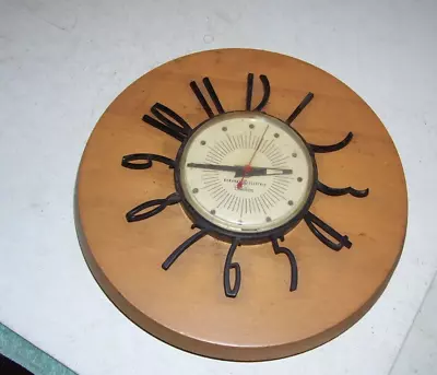 VINTAGE RETRO GENERAL ELECTRIC GE TELECHRON WALL CLOCK MODEL 2H59 Mid Century • $49.55