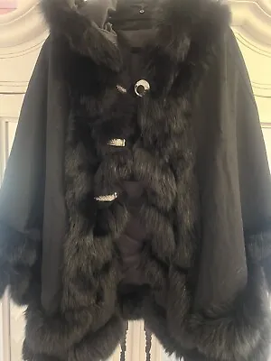 £70 • Buy Pure Cashmere Cape With Fox Fur Trim Black With Removable Hood