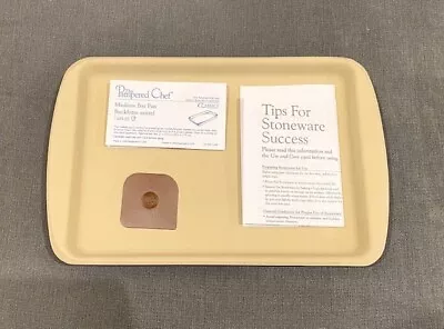 ** Pampered Chef Medium Bar Pan Stoneware.  Lightly Seasoned** • £26