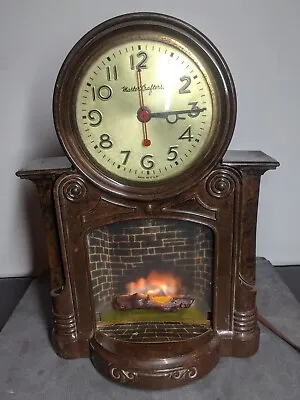 Vintage Mastercraft Model 272 Lighted Motion Fireplace Electric Mantle Clock  • $49.95