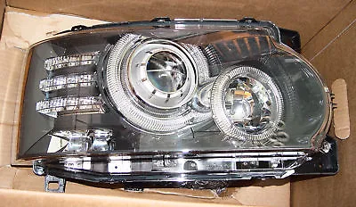 Land Rover Range Rover 2010-2012 Xenon OEM Headlight Pair LHD Or RHD Brand New • $2999.95