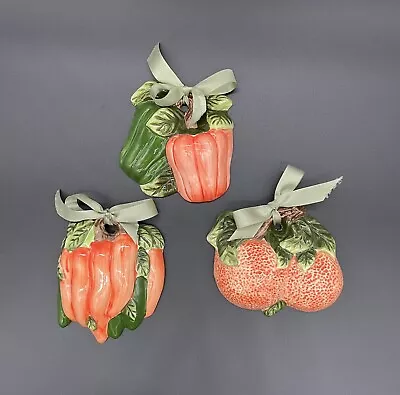 Vintage Ceramic 3D Veggie And Fruit Wall Hanging Kitchen Decorations Set Of 3 • $17.90