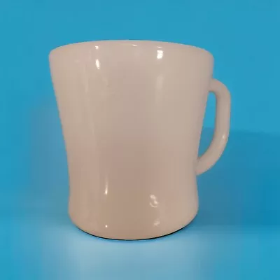 Vintage Federal  Heat Proof  Milk Glass Coffee Cup 9 Oz Mug 2-Finger Handle • $5