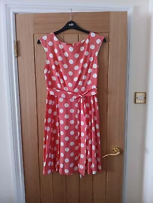 Ladies Wallis Dress Brand New Size 10 • £14.99