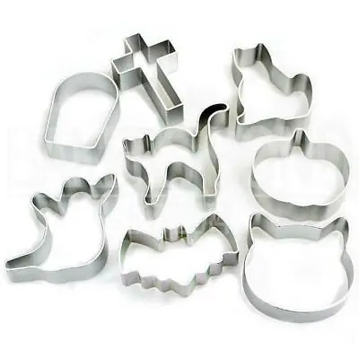 8X Halloween Cookie Shapes Metal Cookie Cutters Ghost Bat Pumpkin Cat Biscuit • £3.69