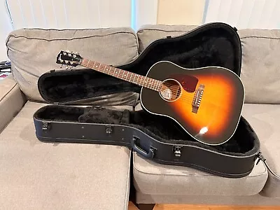 2022 Gibson Acoustic J-45 Standard - Vintage Sunburst • $2087