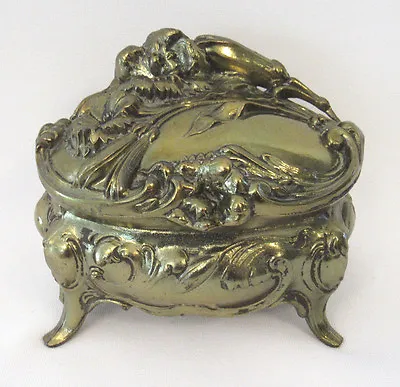 VINTAGE 1940s 50s ? BRASS FLOWER ORMOLU TRINKET BOX VELVET LINING MARKED A25 • $42.95