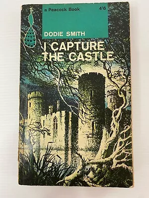 I CaptureThe Castle By Dodie Smith  Peacock Book 1963 Scarce Vintage Paperback • £59.99