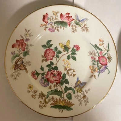 $18.99 • Buy Wedgewood Charnwood WD 3984 9  Luncheon Plate(s)