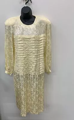 Argenti Women's Vintage White Long Sleeve Party Dress Sz 12 • $14.99