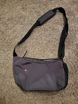 Manfrotto NX CSC Camera Shoulder Bag Gray MB NX-SB-IIIGY Sling Crossbody. L4 • $25