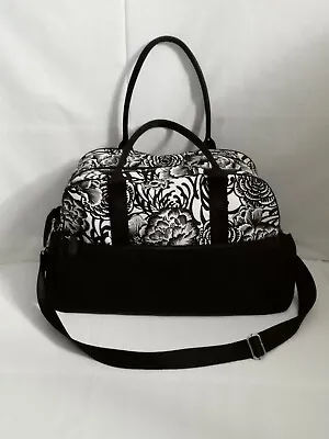 OiOi Floral Carryall Weekender Diaper Bag In Black & White - Loads Of Pockets • £19.99