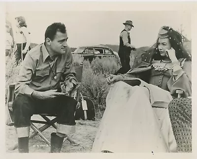 Mike Todd & Shirley MacLaine In Behind The Scene Film Original Photo A2696 A26 • $47