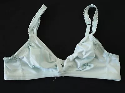 NEW Maidenform VINTAGE 90s Smooth Sensations Bra 34C 34 C • $24.99