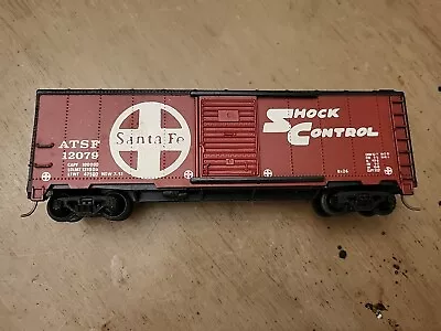 HO Box Car  With Kadee Couplers Nice! • $8