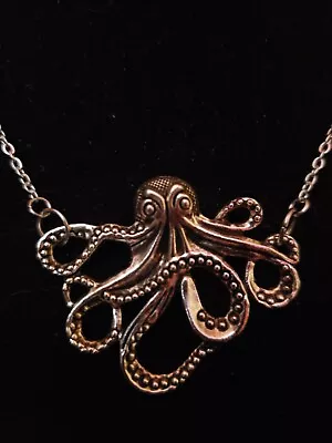 Octopus Necklace Steampunk Antique Silver Lg Octopus Horizontal Pendant Necklace • $8.09