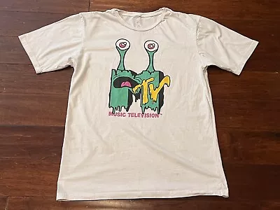 Vintage MTV Music Television White Green Mens XL Graphic Alien Face Logo Shirt • $17.24