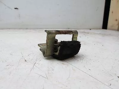 70-81 Camaro Firebird Side Window Felt Guide / Bracket X1 Driver Or Passenger • $8.99