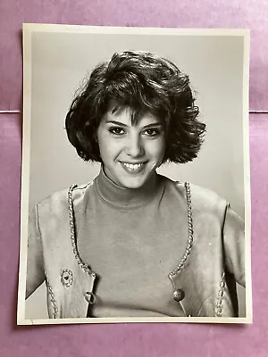 Marisa Tomei A Different World Original Press Headshot Photo 7x9  Caption BACK • $10