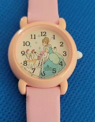 Vintage Disney Child's Lorus Quartz Watch With Cinderella V811-1450 Pink • $15