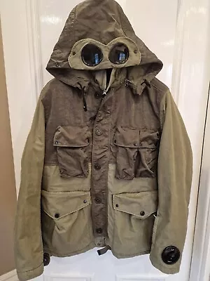 CP Company Fili 50 Olive Green Goggle Jacket Lined Size 50 L PTP 23.5 Inch • £315