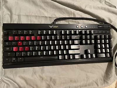 Corsair K70 RAPIDFIRE CH-9101024-NA Mechanical Gaming Keyboard • $35