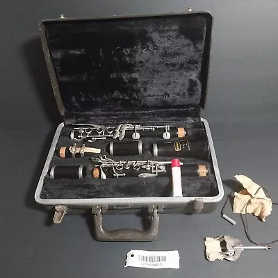 Vintage Bundy Resonite Clarinet By Selmer With Hard Carrying Case • $89