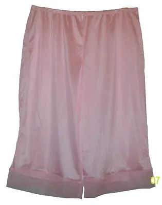 Pink NYLON TRICOT Capri Pettipants Shorts SHEER HEM * LENGTH 30  * 28 - 40  • $28.99