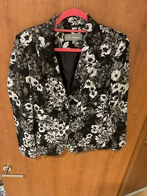 M&S Woman Grey Mix Fitted Jacket Blazer Floral 07496196 Size 8 UK EUR36 US4 • £10