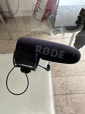 £29.40 • Buy RØDE Microphones VideoMic Pro R Compact Directional On Camera Microphone