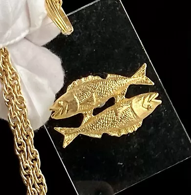 Vintage Double Fish Clear Gold Lucite LARGE Pendant Necklace Pisces Zodiac 61g • $54
