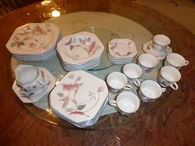 MIKASA RARE SILK FLOWERS 42-Piece Dinnerware Set 8 Place 5pc Setting • $200