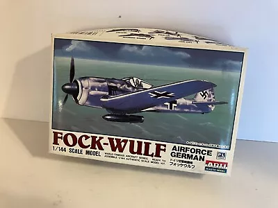 ARII - German Airforce - Fock-Wulf 1/144 Scale Model Airplane • $12.89