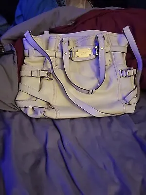 Michael Kors Large White Hamilton Handbag • $90