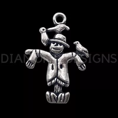 10 Pcs -  25mm Tibetan Silver Scarecrow Halloween Farm Charms Jewellery D313 • £2.10