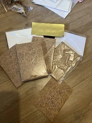 35x HOLLOW LACE FLORAL LASER CUT WEDDING INVITATION CARD COVER ENVELOPE BUNDLE • £35