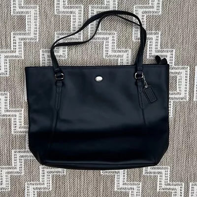 Coach Crossgrain Peyton Black Tote Bag - EXCELLENT • $59