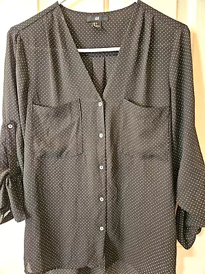 H & M Womens Blouse Shirt Top Size 4 Black W/ Gray Dots L/S Polyester Excellent! • $15.04