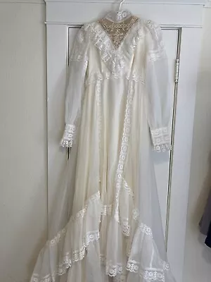 Vtg 1980’s Allessandro Bridals High Collar Lace Storybook Wedding Dress USA 3/4 • $125