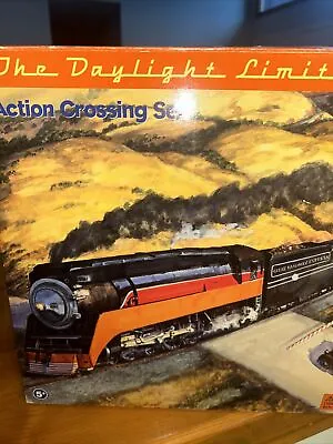 Lionel Train Set 1999 The Daylight Limited Vintage Learning Curve Set • $120