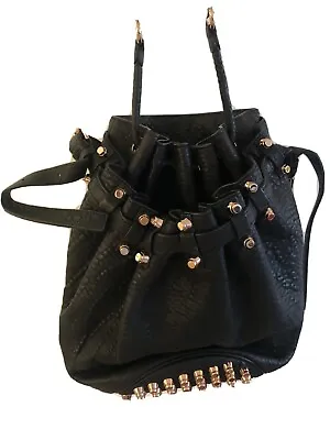 $400 • Buy Alexander Wang Diego Bucket Bag Black Leather - Rose Gold Hardware Inc Dust Bag