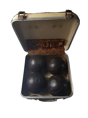 Henselite Championship Lawn Bowling Balls X 4 And Retro Small Carry Case. • $139